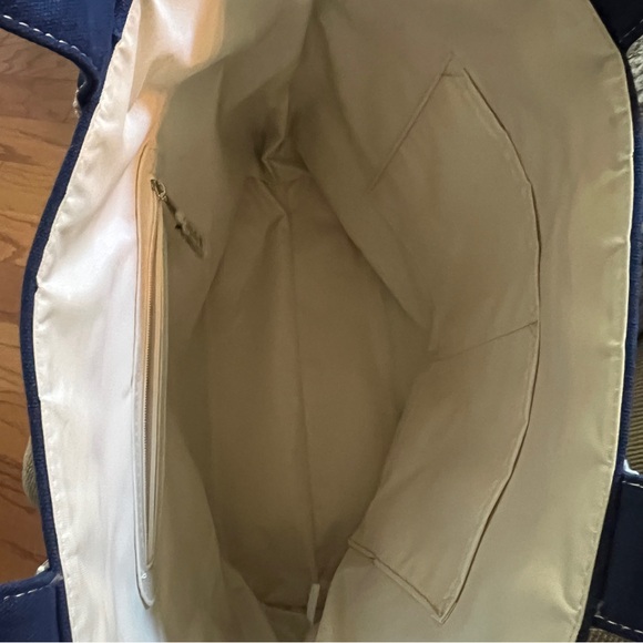 Spartina Insulated Tote Bag. - Picture 2 of 2